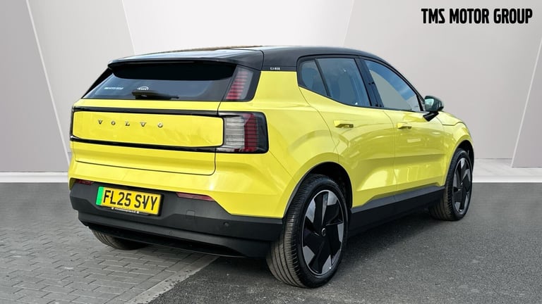 2025 Volvo EX30 315kW Twin Motor Performance Plus 69kWh 5dr Auto ESTATE ELECTRIC Automatic