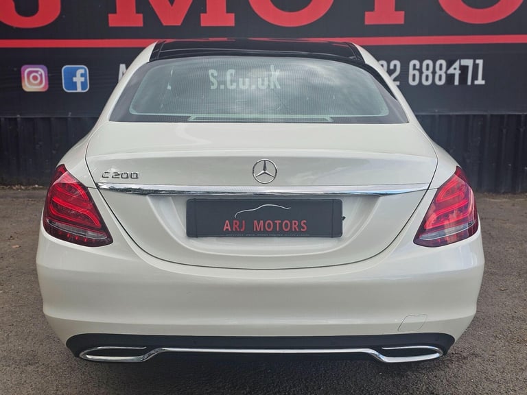 2015 Mercedes-Benz C-Class 2.0 C200 Sport (Premium) 7G-Tronic+ Euro 6 (s/s) 4dr SALOON Petrol Aut...