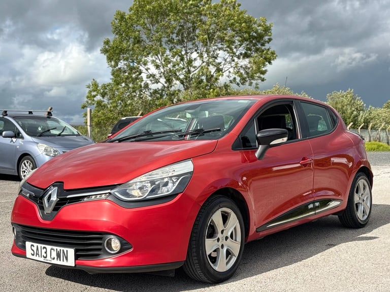 image for 2013 Renault Clio 1.2 16V Dynamique MediaNav 5dr HATCHBACK Petrol Manual
