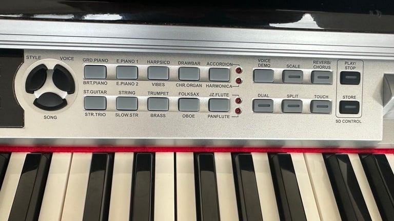 DP-60 Digital Piano by Gear4music, Gloss Black, 88 fully weighted hammer action