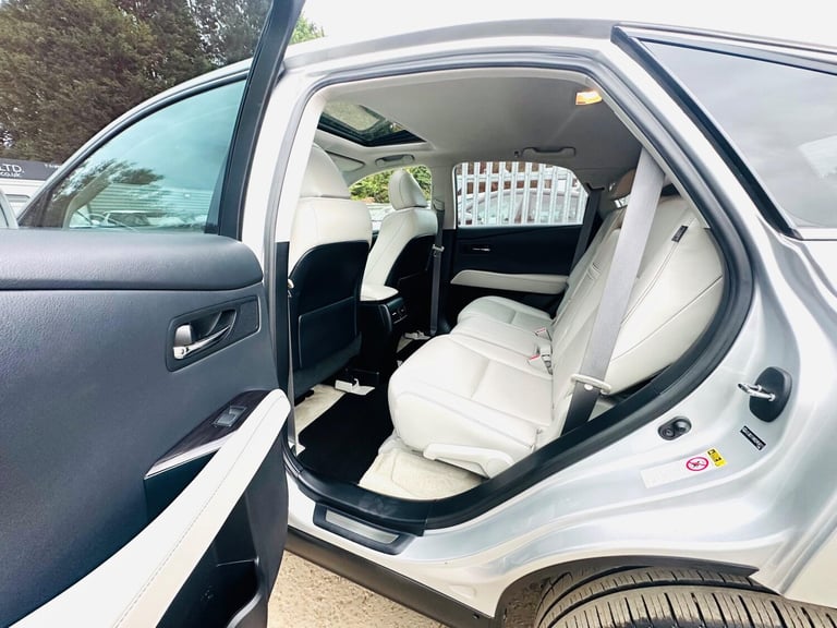 2014 Lexus RX 3.5 450h V6 Advance SUV 5dr Petrol Hybrid CVT 4WD Euro 5 (s/s) (Pan Roof) ( ESTATE ...