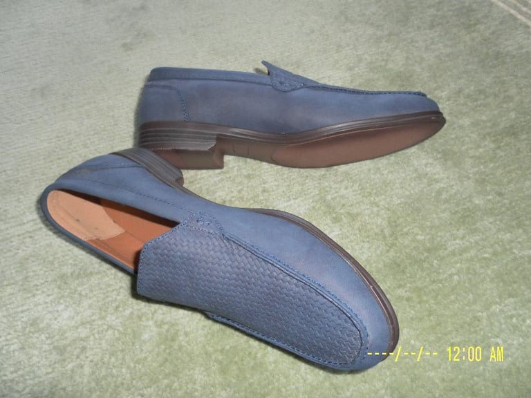 Gents dress shoes,  Blue,  Size 6,  