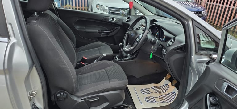 2014 Ford Fiesta 1.25 82 Zetec 3dr HATCHBACK Petrol Manual