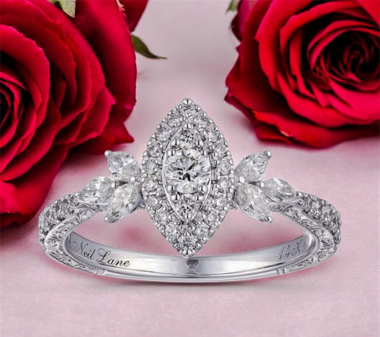 Beautiful Neil Lane 0.69ct Designer Diamond Ring