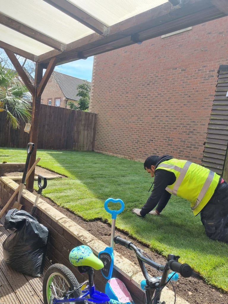 Fencing,Gardens,Paving,Concrete,plaster boards,skiming,Paint