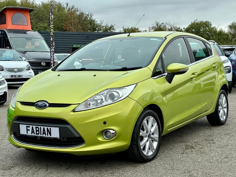 2009 Ford Fiesta 1.4 Zetec Hatchback **Automatic - 38,000 Miles - 1 Owner**