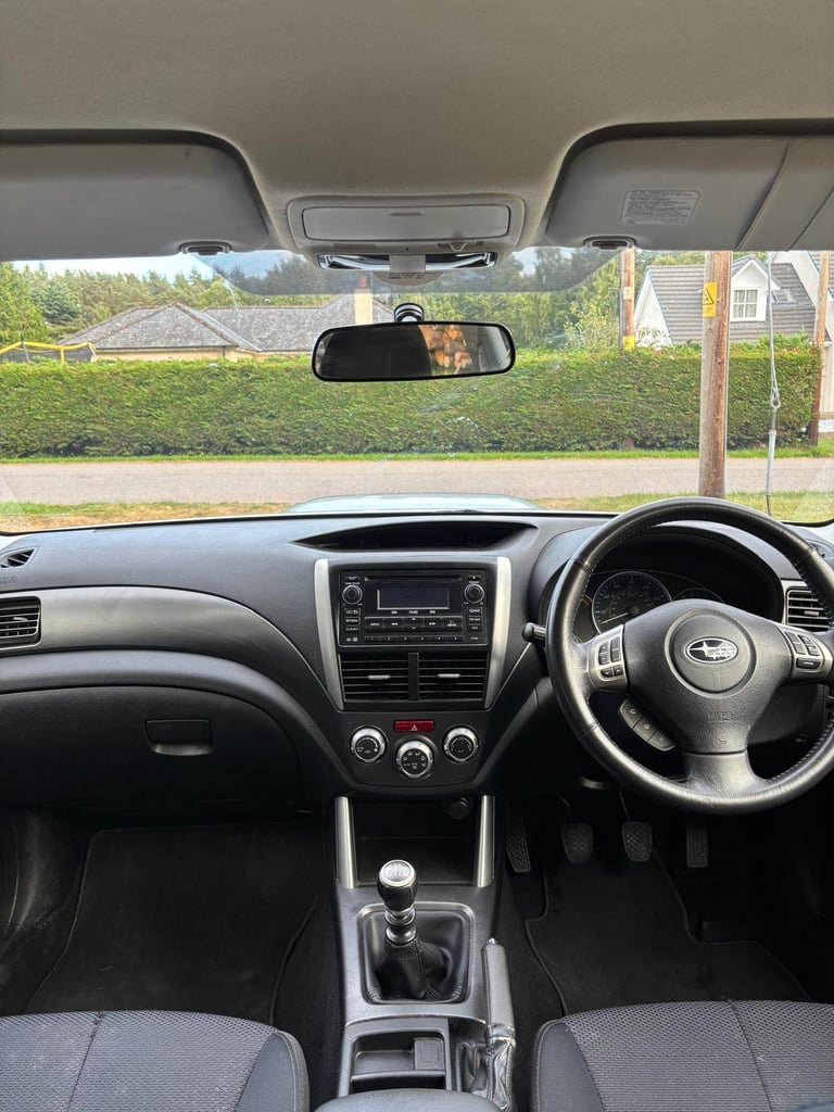 Subaru, FORESTER, Estate, 2011, Manual, 1998 (cc), 5 doors