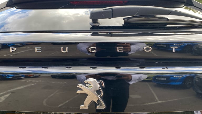 2023 Peugeot 2008 1.2 PureTech Allure Premium + SUV 5dr Petrol Manual Euro 6 (s/s) (100 ps) SUV P...