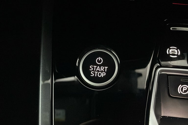  Audi Q4 E Tron 35 S Line Suv 5dr Electric Auto 55kwh 170 Ps Electric