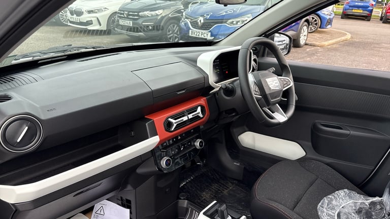 2025 Dacia Spring 27kWh Expression 65 48kW 5dr Auto Electric Hatchback Hatchback Electric Automatic