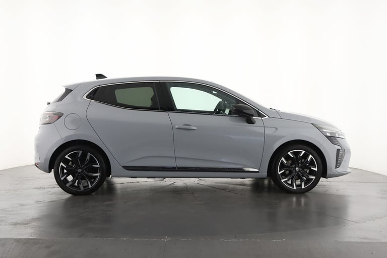 2024 Renault Clio 1.6 E-TECH full hybrid 145 Techno 5dr Auto Hatchback Hybrid Automatic