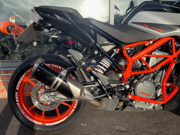KTM 390 Duke 2021