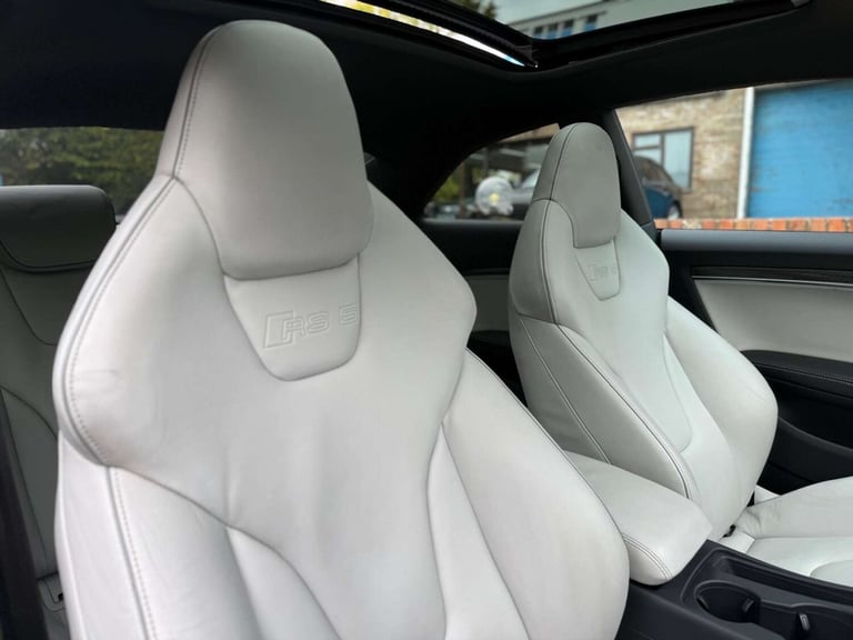 2014 Audi A5 4.2 RS 5 FSI Quattro Auto 4WD 2dr Coupe Petrol Automatic
