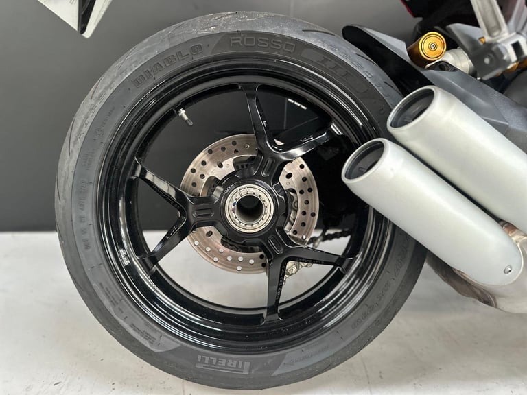 2019/19 Ducati Supersport S Motorcycle 