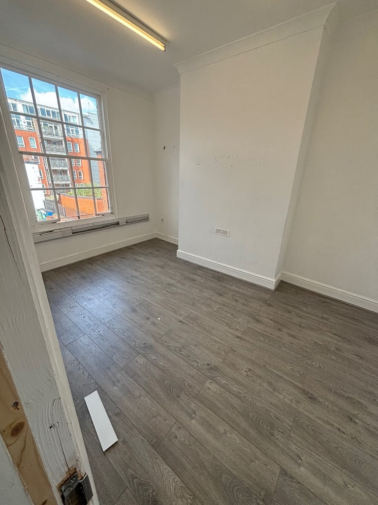 Creative Workspace / Office To Rent 