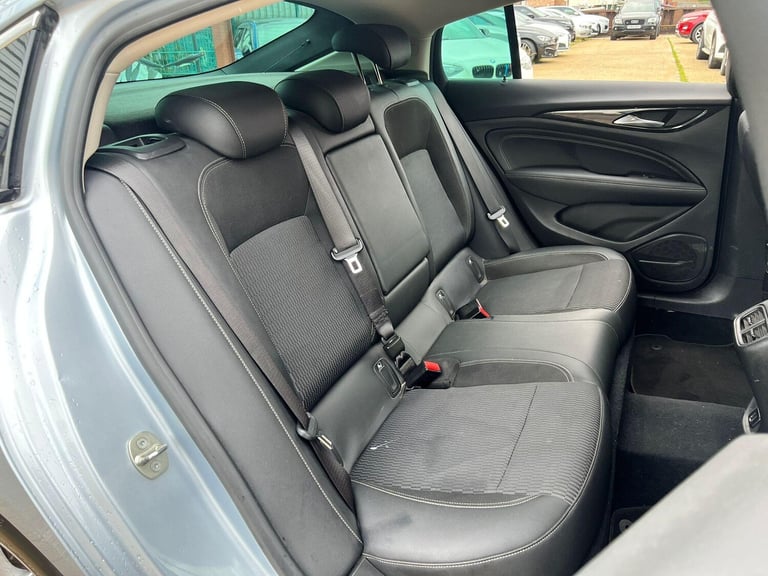 2018 Vauxhall Insignia 1.5i Turbo SRi Nav Grand Sport Euro 6 (s/s) 5dr HATCHBACK Petrol Manual