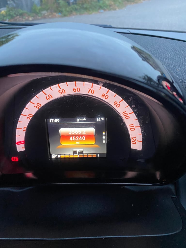 Smart, FORFOUR, Hatchback, 2017, automatic , 999 (cc), 5 doors
