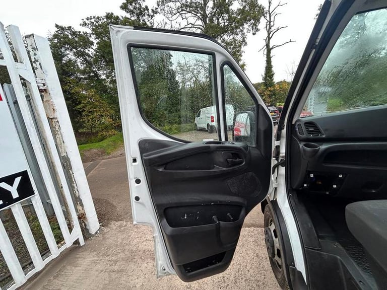 2019 Iveco Daily 2.3 Chassis Cab 3450 WB CHASSIS CAB DIESEL Manual