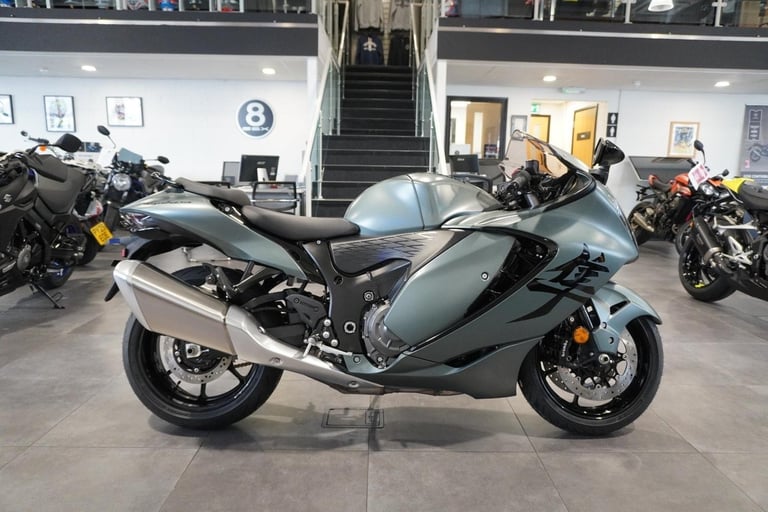 Suzuki GSX1300R Hayabusa, 2025, Metallic Steel Green. IN STOCK NOW