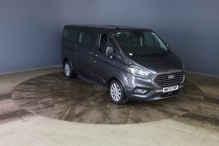2022 Ford Tourneo Custom 2.0 EcoBlue Hybrid 130ps L/R 8 Seater Titanium MPV DIESEL Manual