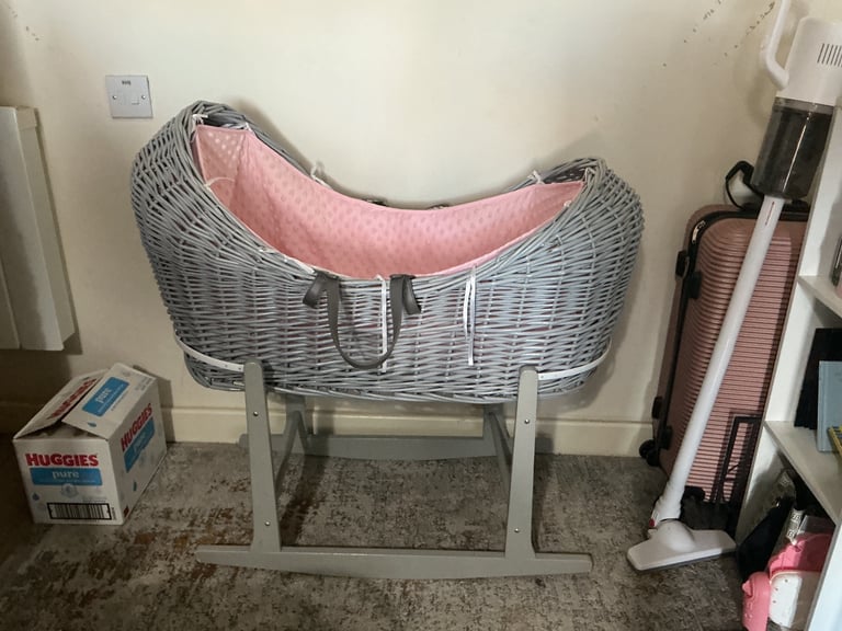 image for Baby bassinet 