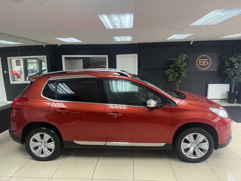 2016 Peugeot 2008 1.2 PureTech Allure 5dr HATCHBACK Petrol Manual