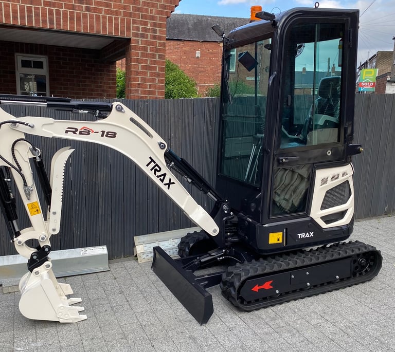 Brand New TRAX / Kubota Mini Digger / Excavator 