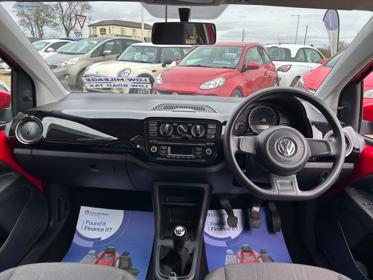 2015 (15) Volkswagen Up 1.0 Move Up - 3dr Hatchback - £20 Road Tax 
