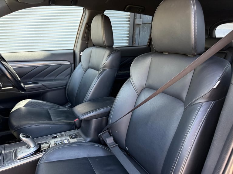 2019 68 MITSUBISHI OUTLANDER HYBRID PETROL + ELECTRIC DAMAGED REPAIRABLE SALVAGE