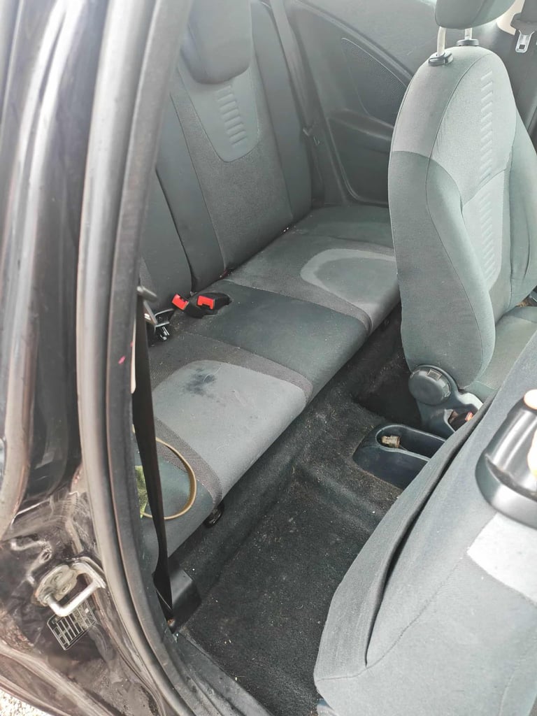 Ford, KA, Hatchback, 2010, Manual, 1242 (cc), 3 doors