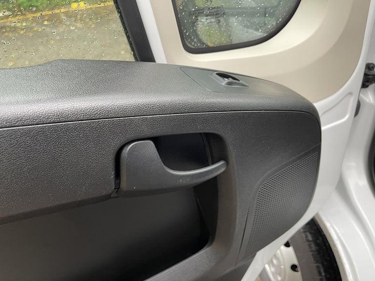 2022 Peugeot Boxer 2.2 BlueHDi 335 Professional L3 H2 Euro 6 (s/s) 5dr PANEL VAN Diesel Manual