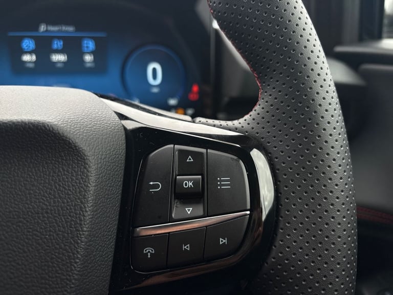 2025 Ford Puma 1.0 EcoBoost Hybrid mHEV ST-Line 5dr Hatchback PETROL Manual