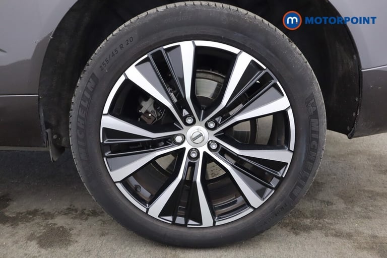 2023 Volvo XC60 2.0 B5P Ultimate Dark 5dr AWD Geartronic SUV Petrol Automatic