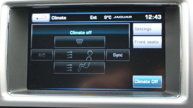 JAGUAR XF 2.2d Portfolio Sportbrake Auto Euro 5 (s/s) 5dr 2015