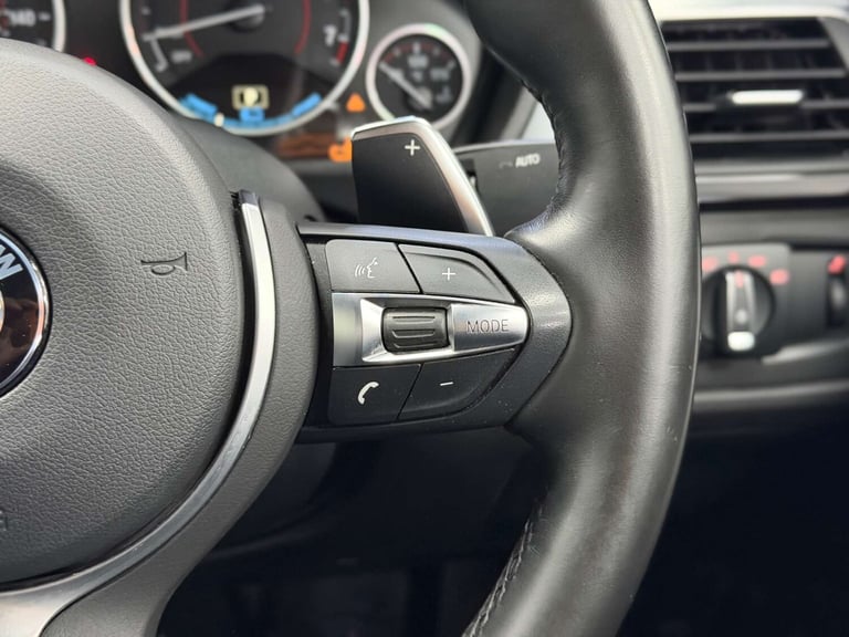 2018 BMW 3 Series 330e M Sport 4dr Step Auto SALOON PETROL/ELECTRIC Automatic