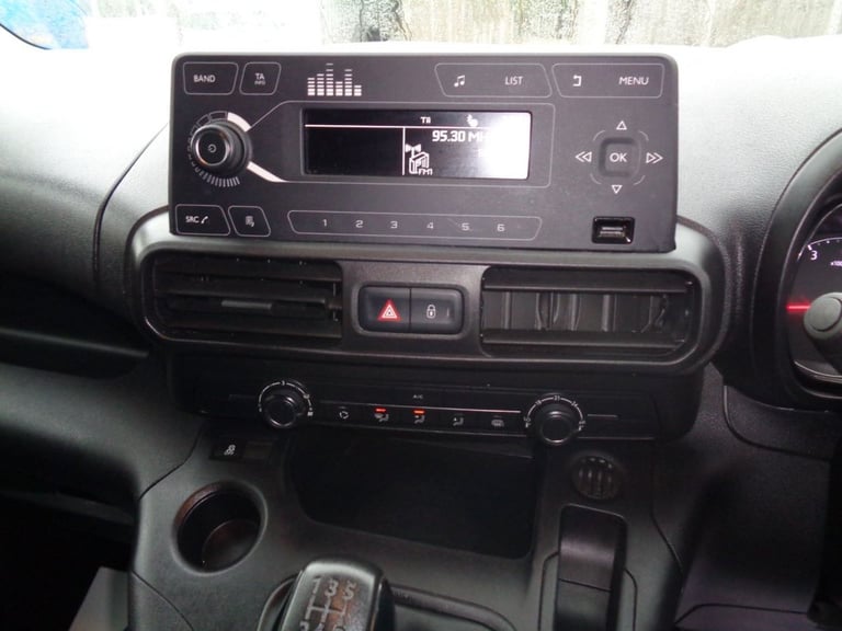 2019 69 VAUXHALL COMBO 1.6 TURBO D 2300 SPORTIVE PANEL VAN 4DR DIESEL NO VAT 