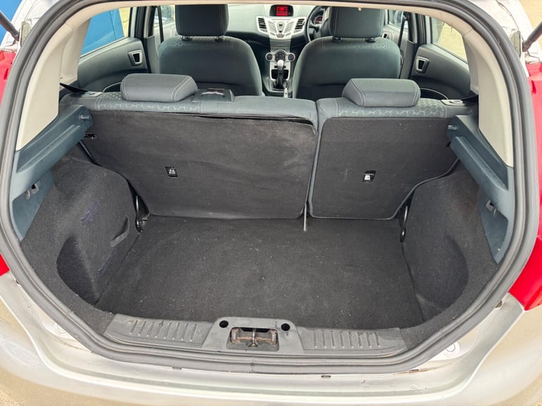 2012 Ford Fiesta 1.4 Zetec 5dr HATCHBACK Petrol Manual