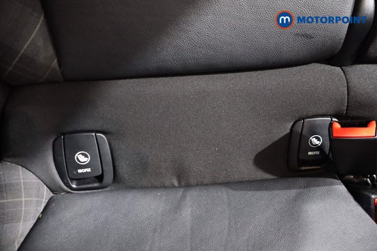 2018 MINI Hatch 1.5 Cooper II 5dr [Chili-Nav-Plus Pack] Hatchback Petrol Manual