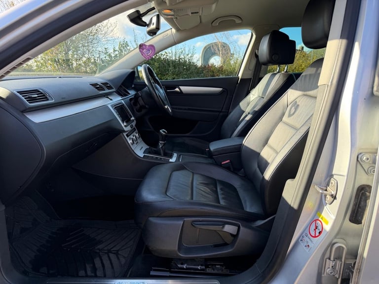 2013 Volkswagen Passat 2.0 TDI Bluemotion Tech 4MOTION 5dr ESTATE Diesel Manual