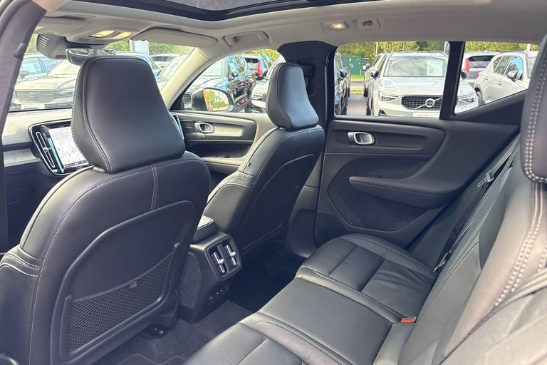 2022 Volvo XC40 2.0 B4 MHEV Ultimate SUV 5dr Petrol Hybrid DCT Auto Euro 6 (s/s) (197 ps) ESTATE ...