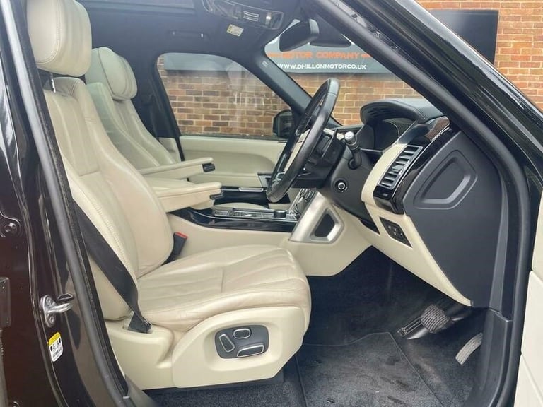 Land Rover Range Rover TDV6 VOGUE