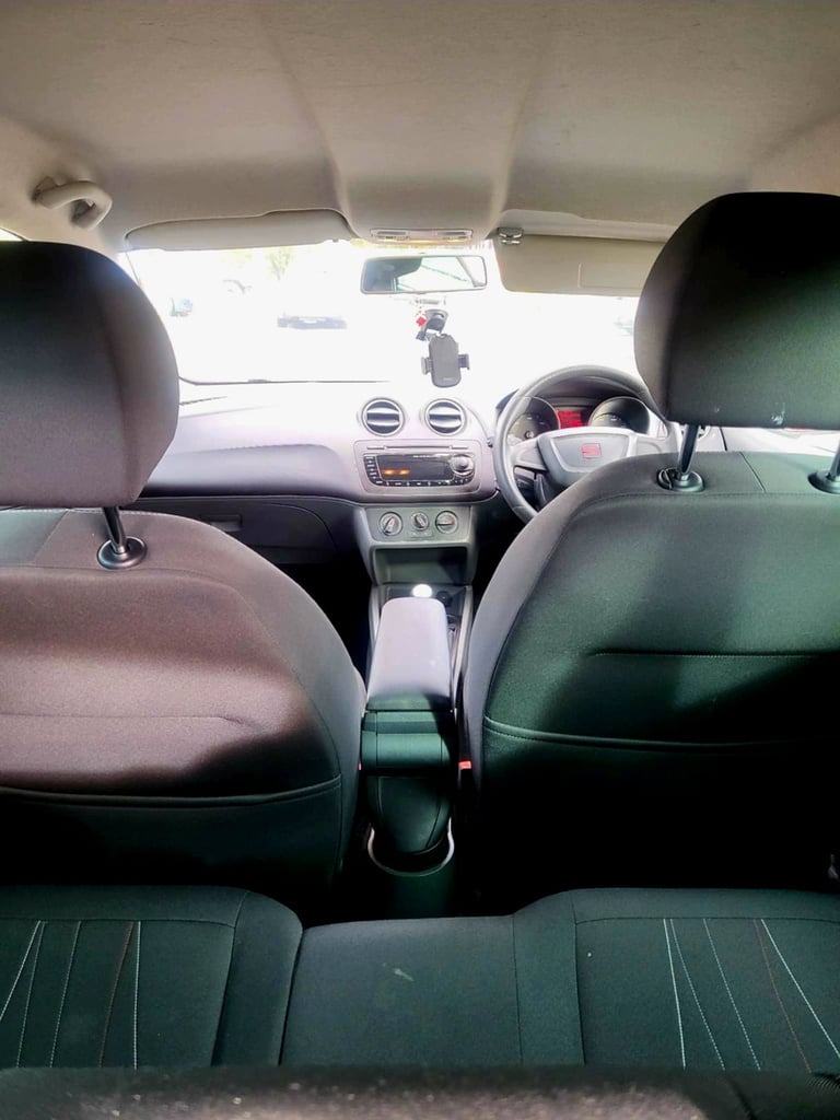 Seat, IBIZA, Estate, 2012, Manual, 1199 (cc), 5 doors