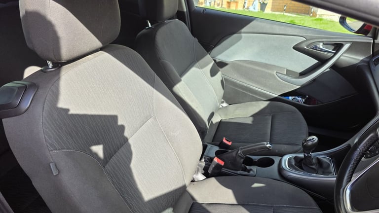 Vauxhall, GTC, Hatchback, 2015, Manual, 1364 (cc), 3 doors
