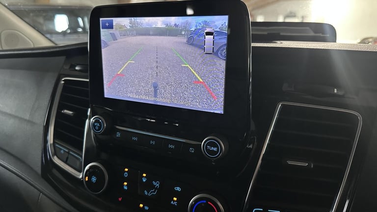 2020 Ford Transit Custom 2.0 EcoBlue 185ps Low Roof D/Cab Limited Van PANEL VAN DIESEL Manual