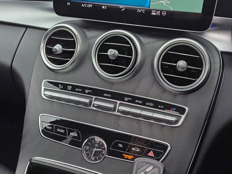2019 Mercedes-Benz C Class 2.0 C300 AMG Line (Premium Plus) Saloon 4dr Petrol G-Tronic+ Euro 6 (s...