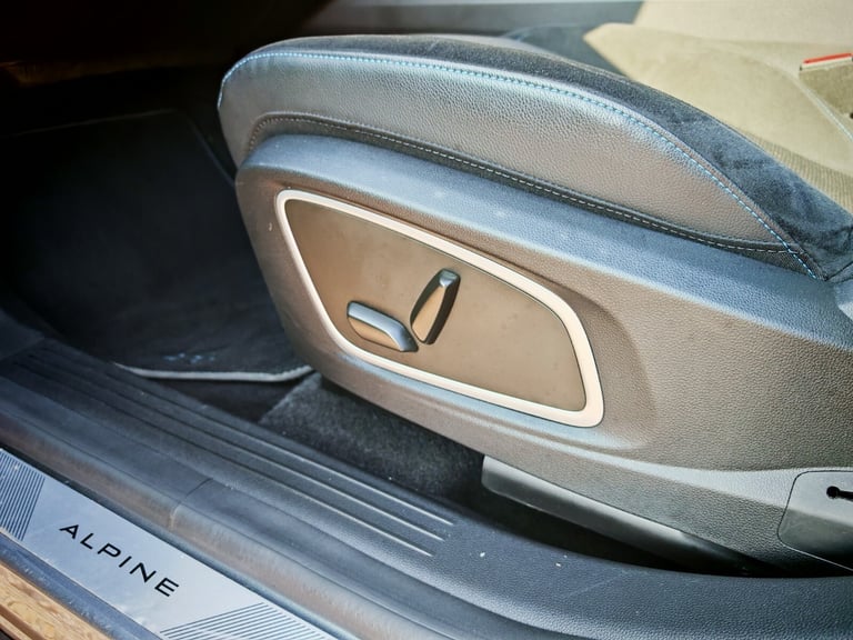 2024 Renault Austral E-Tech FHEV Iconic Esprit Alpine 5dr Auto 4C Estate Hybrid Automatic