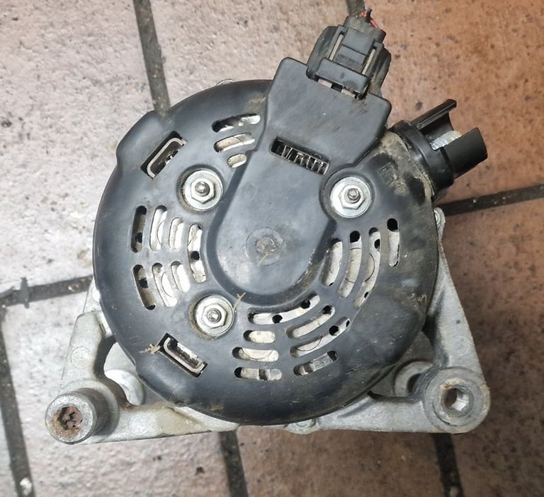 Ford Kuga 2.0 TDCI Alternator 2012