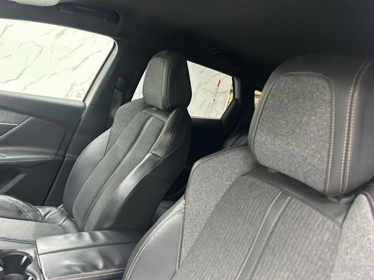 2018 Peugeot 3008 1.2 PureTech GT Line SUV 5dr Petrol Manual Euro 6 (s/s) (130 ps) 1 FORMER O HAT...