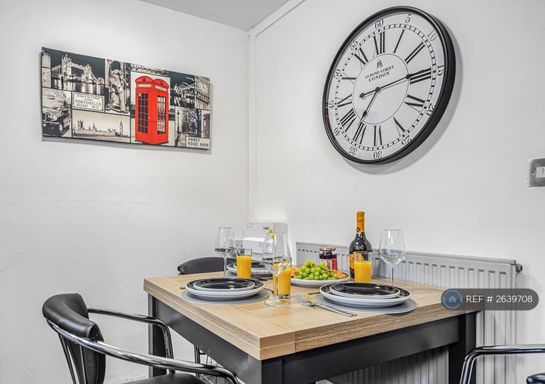 3 bedroom flat in Kilby Avenue, Birmingham, B16 (3 bed) (#2639708)