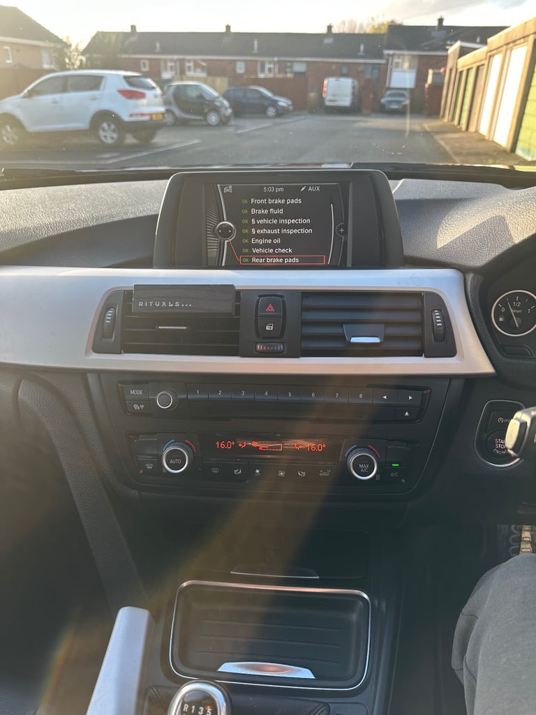 BMW, 3 SERIES, Estate, 2013, Manual, 1995 (cc), 5 doors